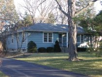 Photo #63  120 Hawthorne Court